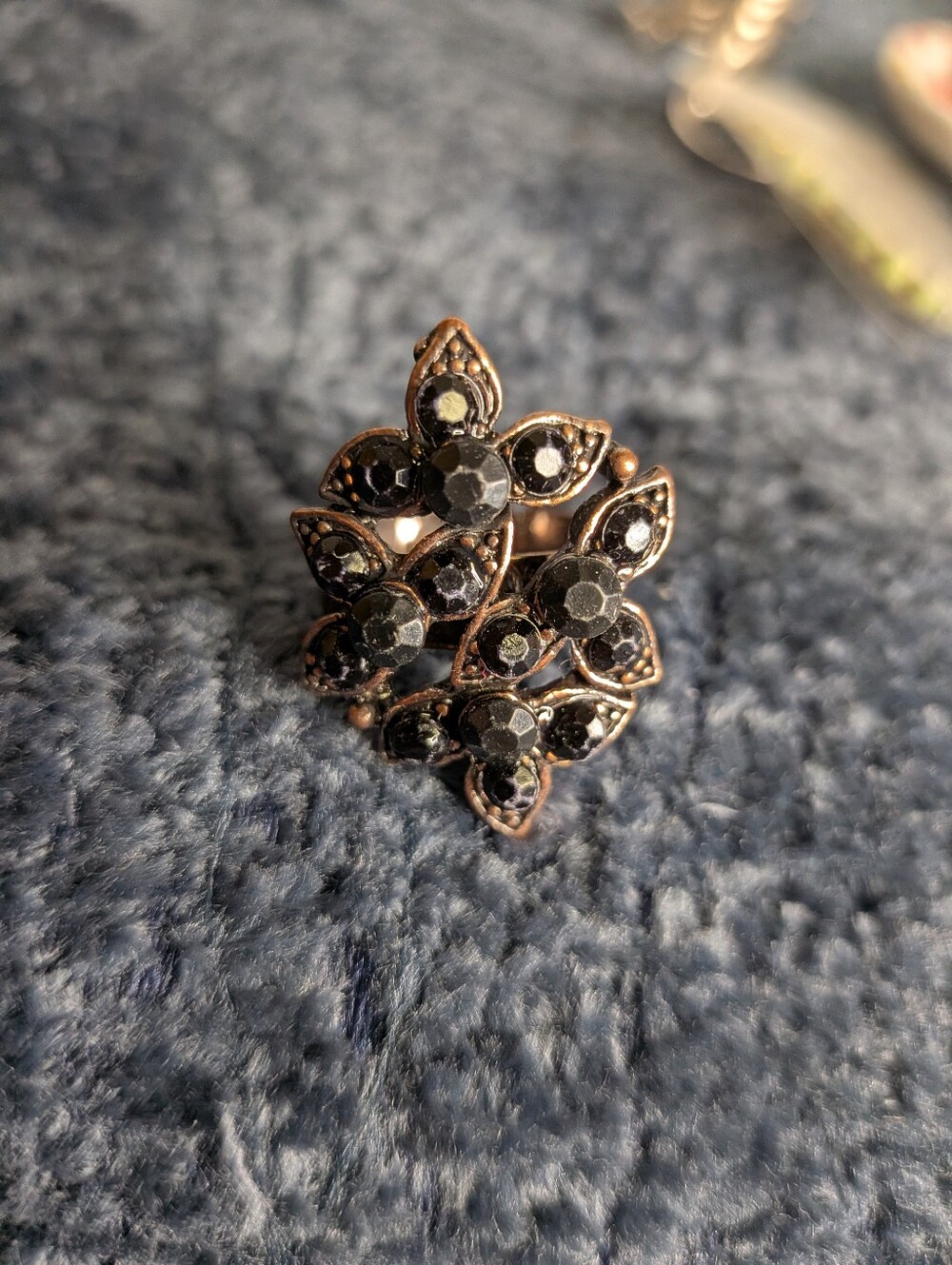 Vintage Gothic Black Gold Matrix Rhinestone Rectangle Statement Ring 🖤